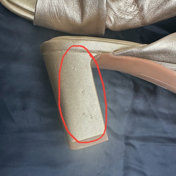 Caslon Laurette Metallic Gold Sandal Sz 8.5 - Picture 10 of 10